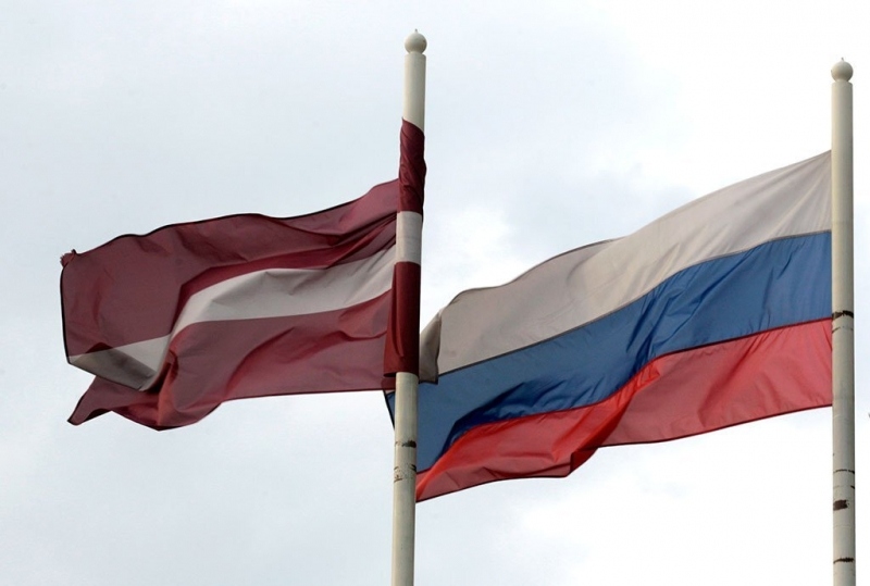 Latvia đình chỉ thỏa thuận hợp tác kinh tế với Nga