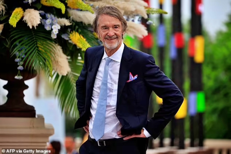 Tỷ phú Sir Jim Ratcliffe hỏi mua MU với giá 5 tỷ Bảng