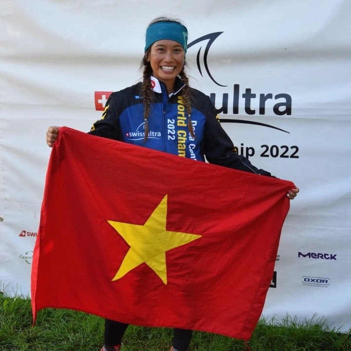 Cô gái Việt Nam vô địch môn thể thao khắc nghiệt nhất hành tinh