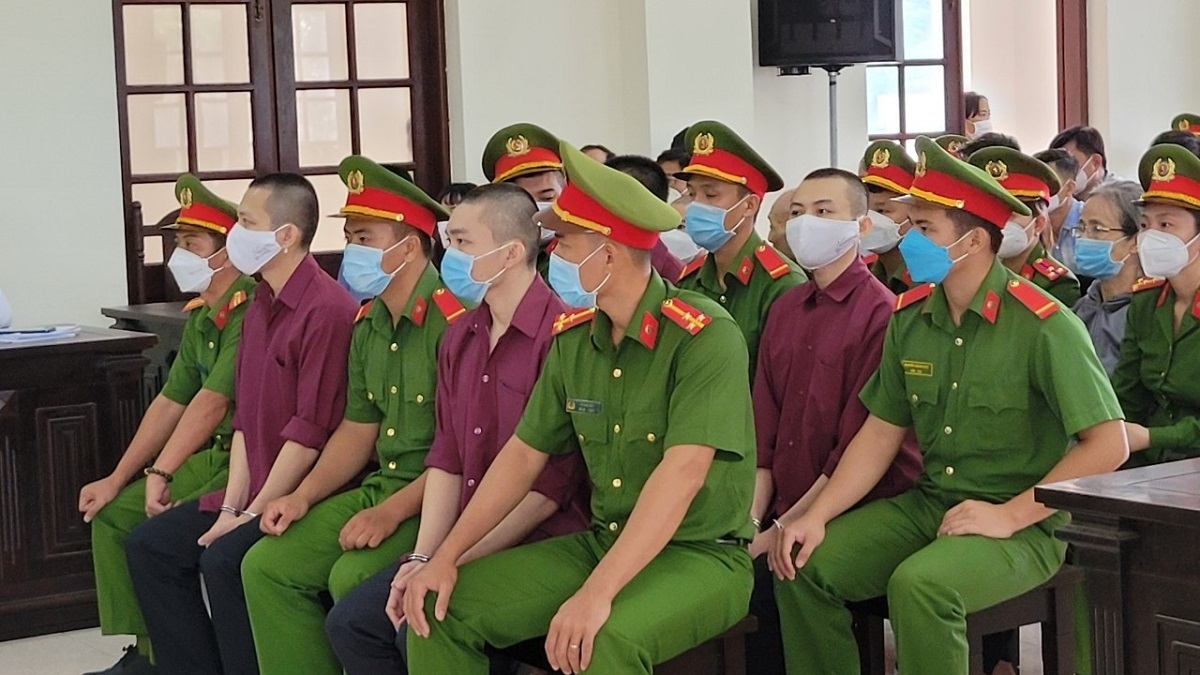 Vụ án “Tịnh Thất Bồng Lai”: Công an Long An trưng cầu giám định 28 người