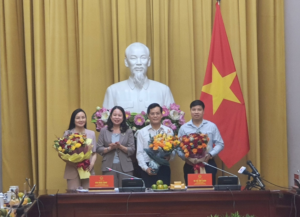 Phó Chủ tịch nước Võ Thị Ánh Xuân họp hội đồng bảo trợ Quỹ bảo trợ trẻ em
