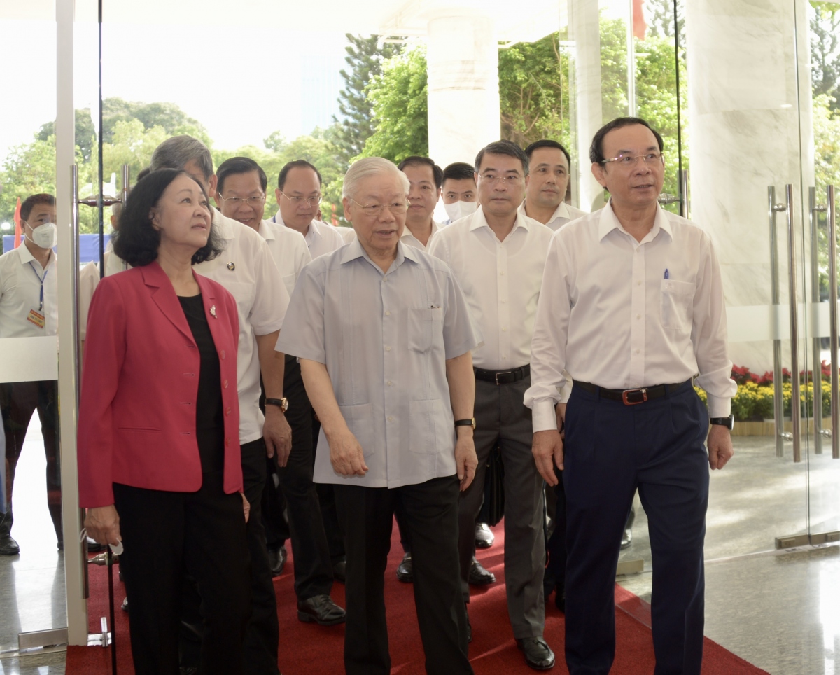 Tổng Bí thư Nguyễn Phú Trọng: TPHCM cần không ngừng đổi mới để phát triển xứng tầm