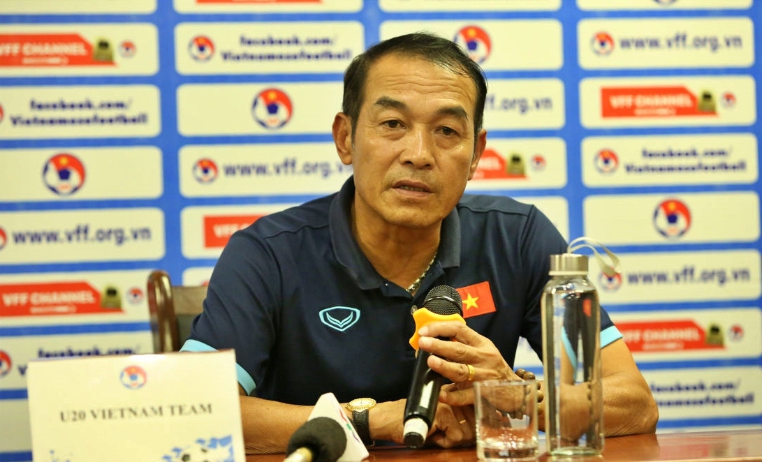 HLV Đinh Thế Nam giải thích lý do U20 Việt Nam thua U20 Indonesia