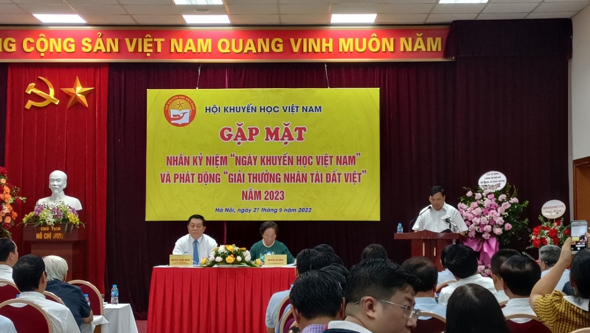 Trưởng ban Tuyên giáo Trung ương dự gặp mặt kỷ niệm Ngày Khuyến học Việt Nam