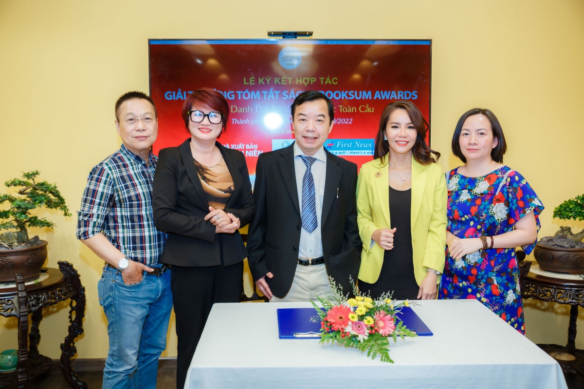 First News, NXB Thanh Niên và tập đoàn DJC tổ chức Giải thưởng "Tóm tắt sách"