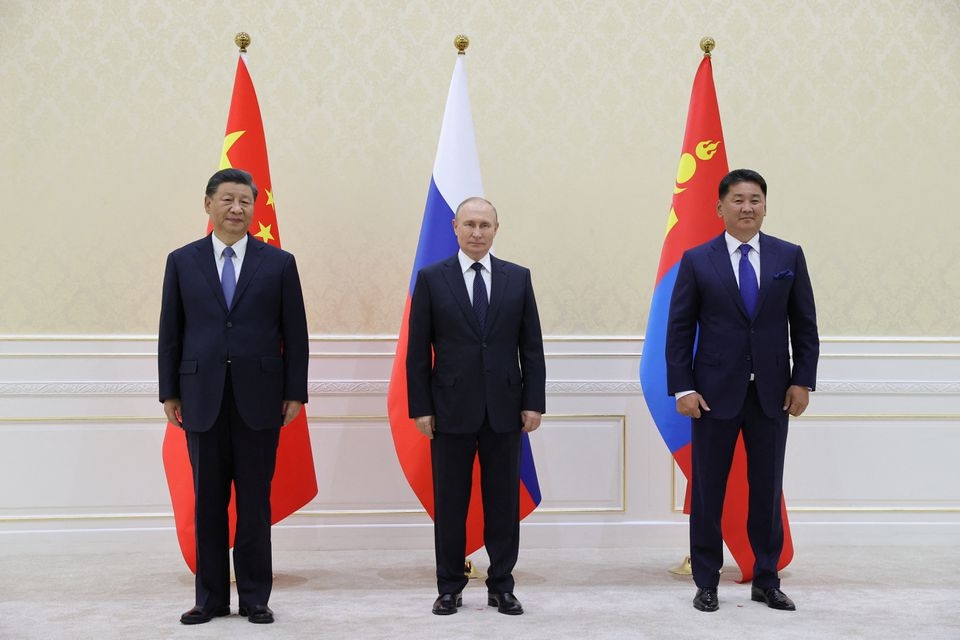 Nga và Trung Quốc bắt tay để tạo đối trọng với phương Tây
