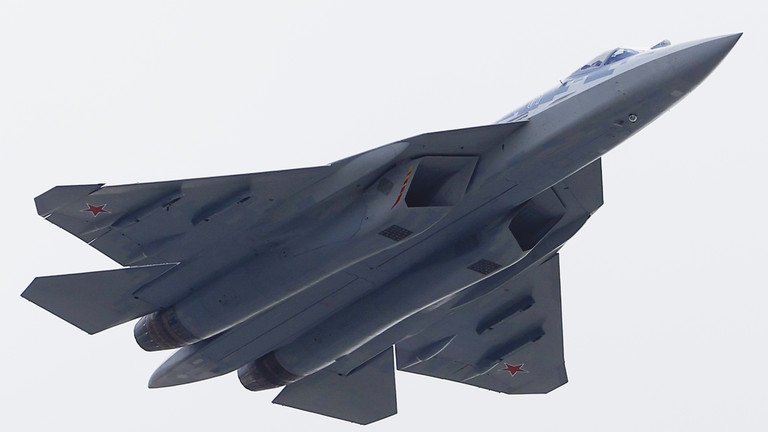 Nga tăng tốc sản xuất tiêm kích thế hệ 5 Su-57