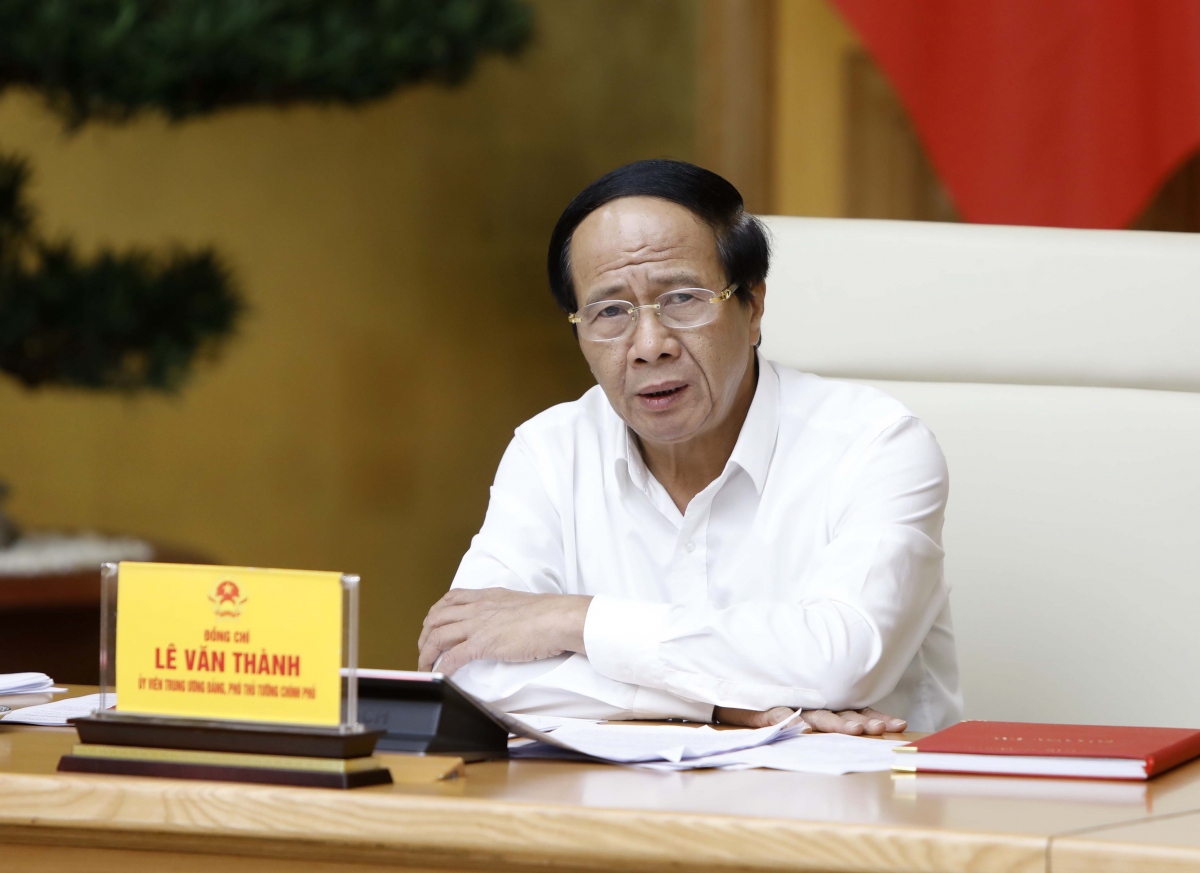 Phó Thủ tướng Lê Văn Thành chủ trì họp thực hiện các dự án trọng điểm ngành điện