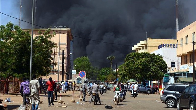 Nổ đoàn xe quân sự ở Burkina Faso: Hơn 70 người thương vong