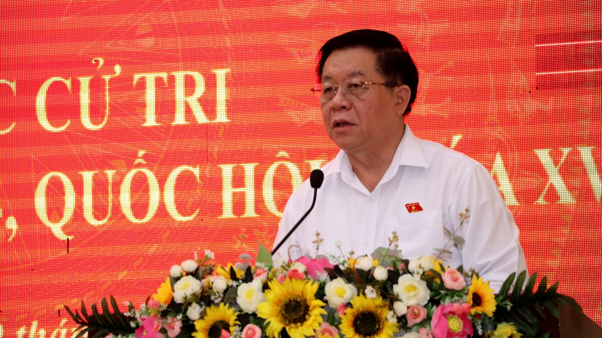 Trưởng Ban Tuyên giáo Trung ương Nguyễn Trọng Nghĩa tiếp xúc cử tri Tây Ninh