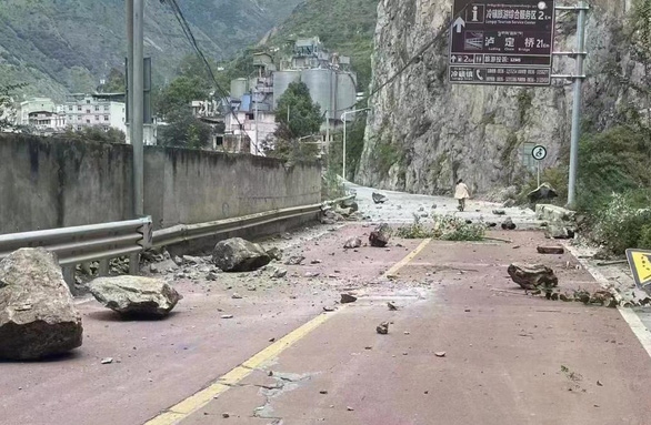Toàn cảnh trận động đất kinh hoàng làm rung chuyển Tứ Xuyên, Trung Quốc