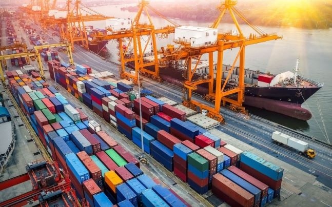 10 tháng của năm 2022, Việt Nam xuất khẩu ước đạt gần 313 tỷ USD