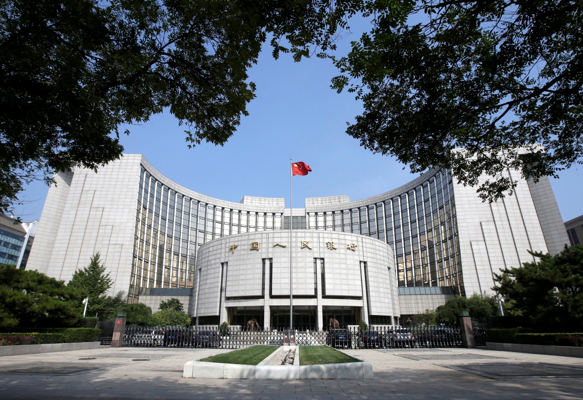 Một cựu quan chức ngân hàng Trung Quốc bị “song khai”