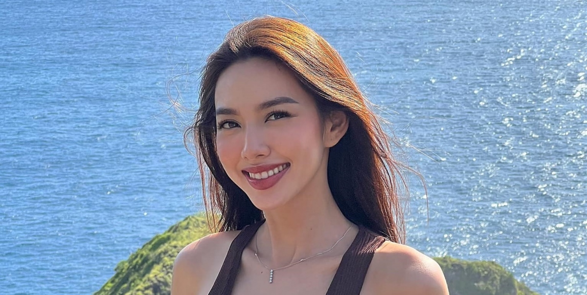 Hoa hậu Thùy Tiên khoe sắc vóc tại hòn đảo "thiên đường" ở Indonesia