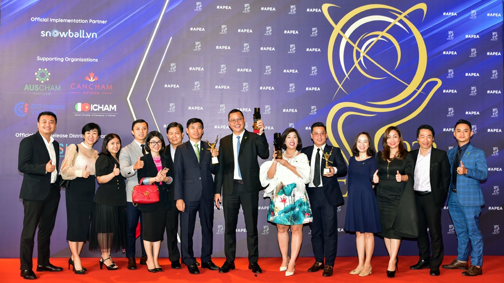 NovaGroup đón nhận giải thưởng “Doanh nghiệp xuất sắc châu Á”