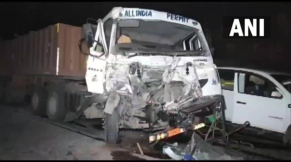 Gần 60 người thương vong trong tai nạn xe khách thảm khốc ở Ấn Độ