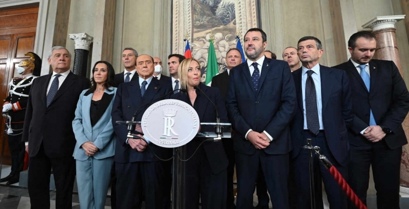 Thủ tướng và chính phủ mới của Italy chính thức nhậm chức 