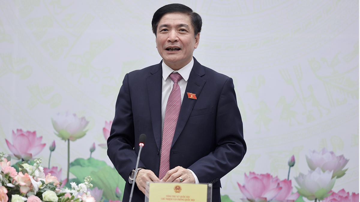 "Xem xét phê chuẩn miễn nhiệm Bộ trưởng Nguyễn Văn Thể theo nguyện vọng cá nhân"