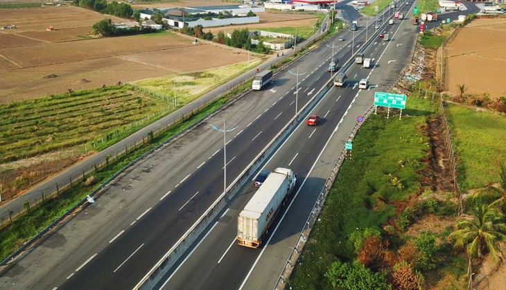 Nỗ lực đảm bảo tiến độ dự án đường cao tốc Châu Đốc-Cần Thơ-Sóc Trăng
