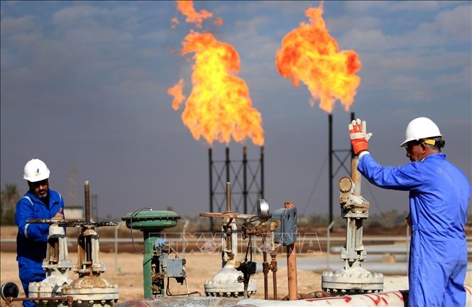 OPEC+ khả năng sẽ cắt giảm sản lượng dầu lớn nhất kể từ năm 2020
