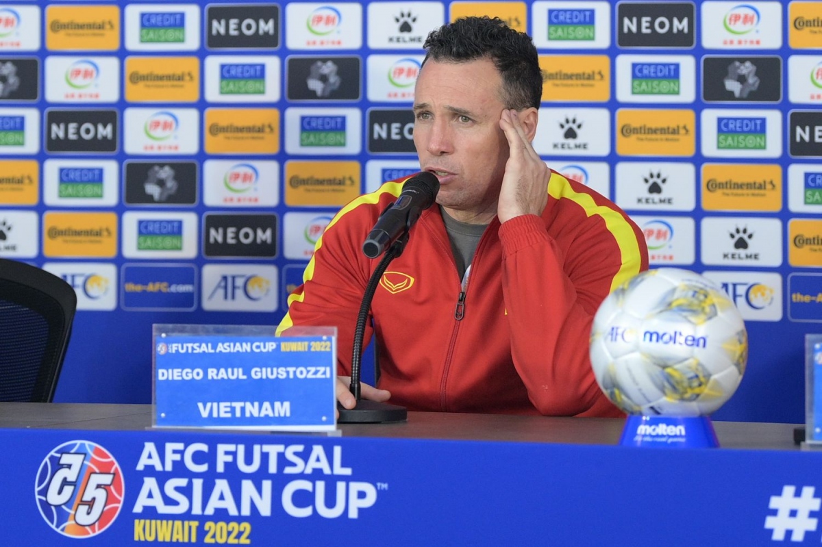 HLV Diego Giustozzi: “ĐT Futsal Việt Nam cần thay đổi để bắt kịp top đầu châu Á"