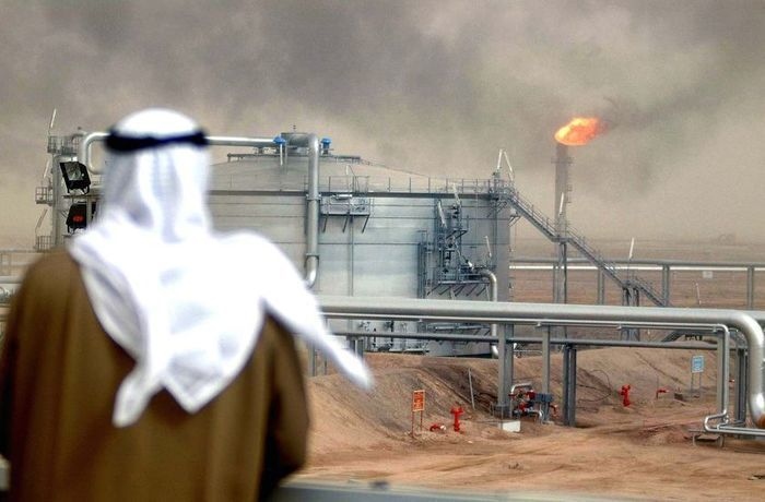 Kuwait và Saudi Arabia ủng hộ quyết định cắt giảm sản lượng của OPEC+