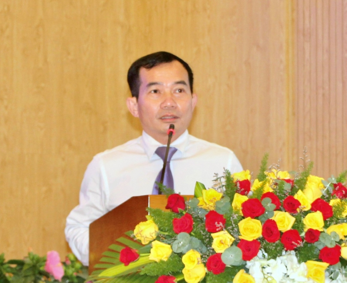 Cách chức Phó Chánh Văn phòng Đoàn đại biểu Quốc hội tỉnh Khánh Hòa