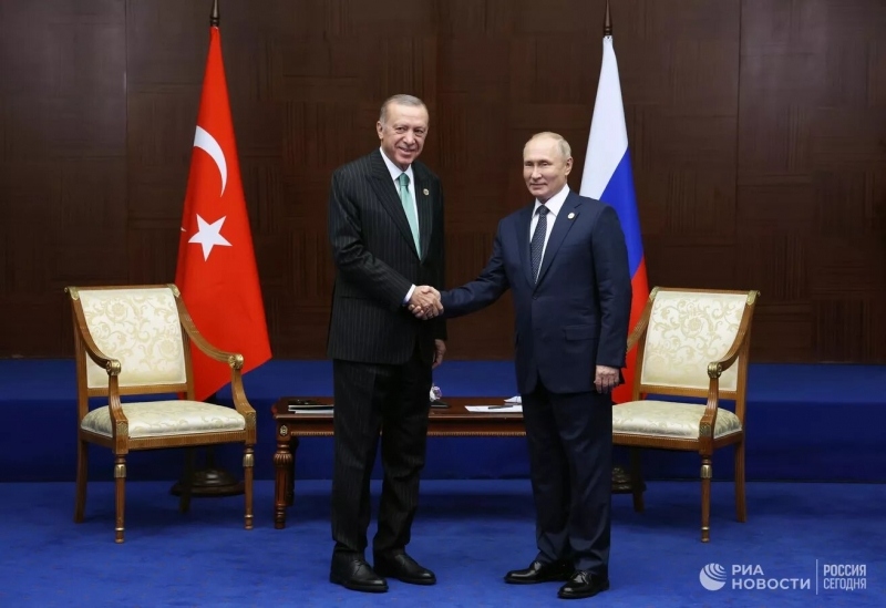 Tổng thống Nga và Thổ Nhĩ Kỳ điện đàm về tình hình thỏa thuận ngũ cốc