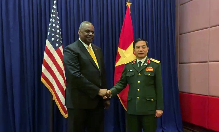 Bộ trưởng Phan Văn Giang gặp song phương Bộ trưởng Quốc phòng Mỹ