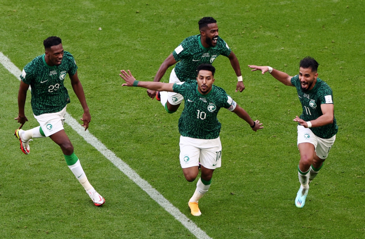 Địa chấn World Cup 2022: Saudi Arabia ngược dòng đả bại Argentina bị "VAR ám"