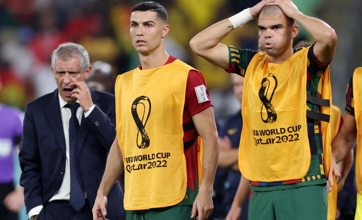 HLV Santos của Bồ Đào Nha nói điều bất ngờ về Ronaldo