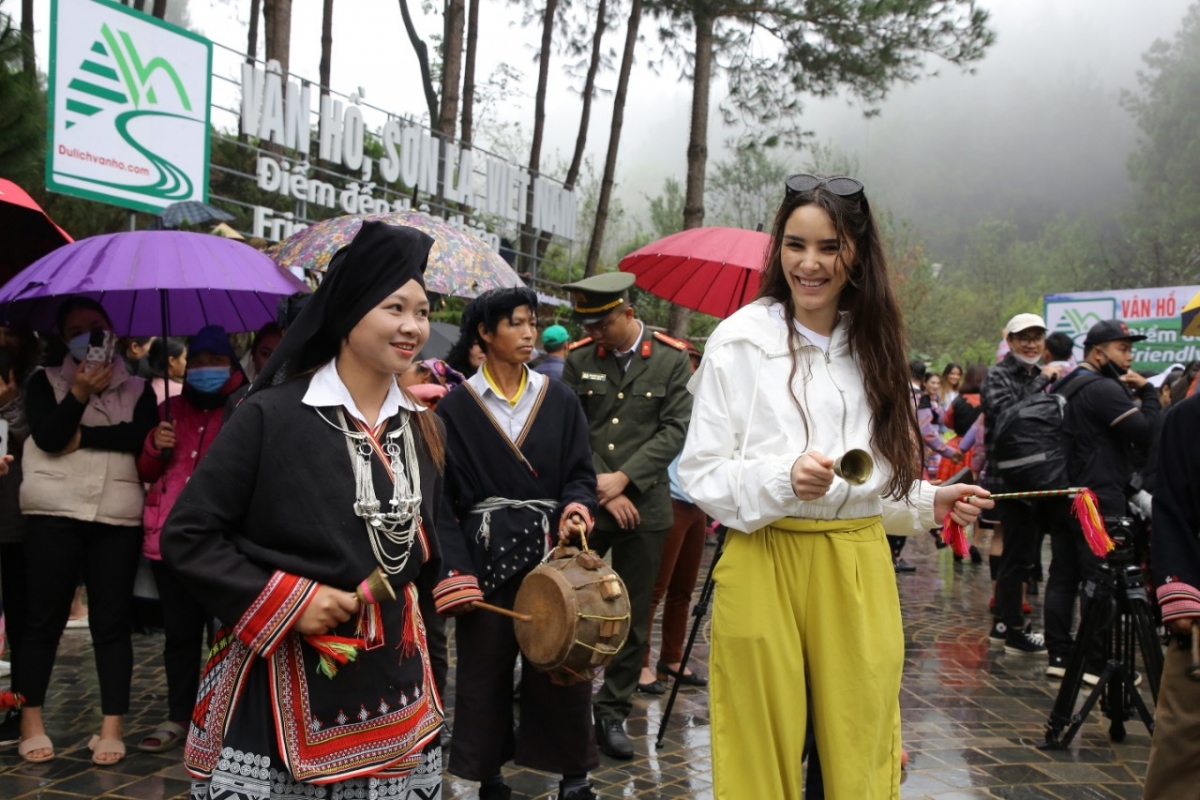 Các thí sinh Hoa hậu Du lịch Thế giới 2022 trải nghiệm tại huyện Vân Hồ, Sơn La