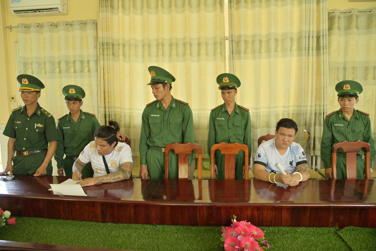 Biên phòng Kiên Giang khởi tố, bắt tạm giam 2 bị can vì xuất nhập cảnh trái phép