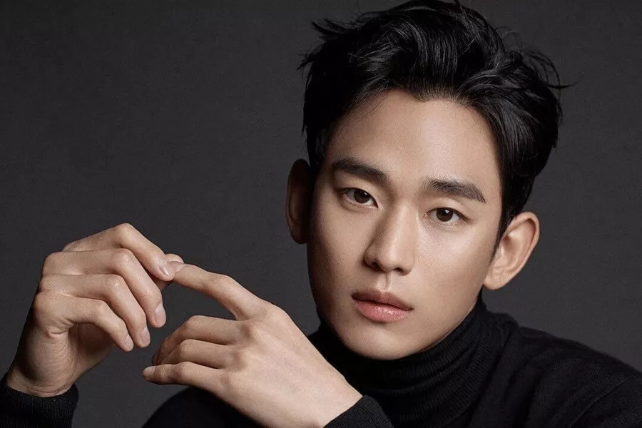 Kim Soo Hyun tái hợp biên kịch "Vì sao đưa anh tới"