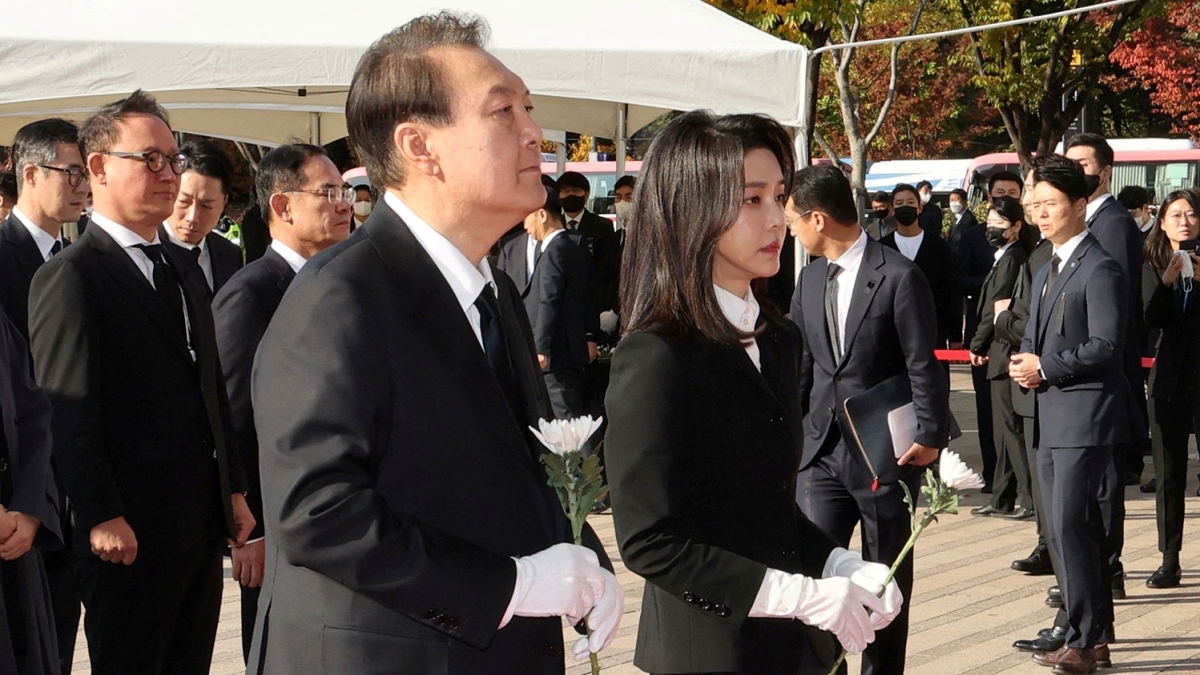 Tổng thống Hàn Quốc viếng các nạn nhân của thảm kịch giẫm đạp