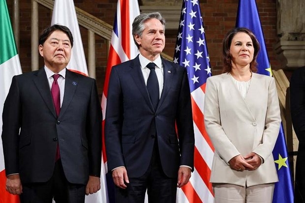 Ngoại trưởng Mỹ, Nhật Bản gặp nhau bên lề Hội nghị ngoại trưởng G7