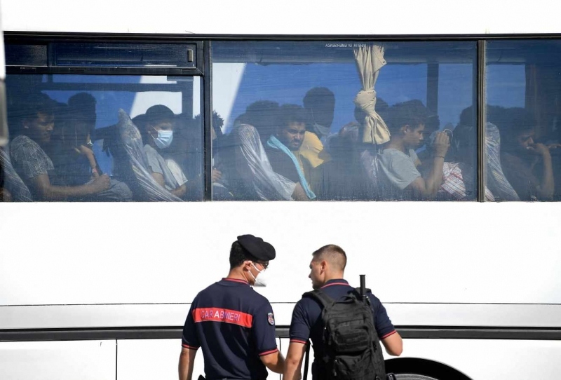 Áp lực di cư: Châu Âu rơi vào khủng hoảng kép?