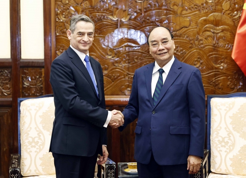 Chủ tịch nước mời Tổng thống Chile sớm thăm chính thức Việt Nam