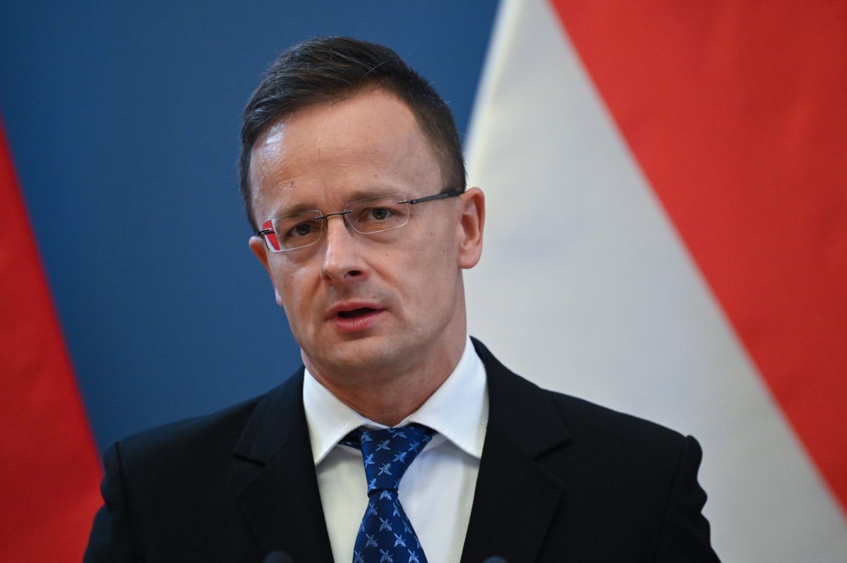 Hungary không ủng hộ các lệnh trừng phạt liên quan đến công nghệ hạt nhân