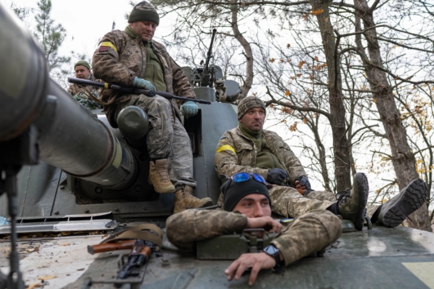 Nga phát tín hiệu rút khỏi Kherson, Ukraine lo bị "gài bẫy"