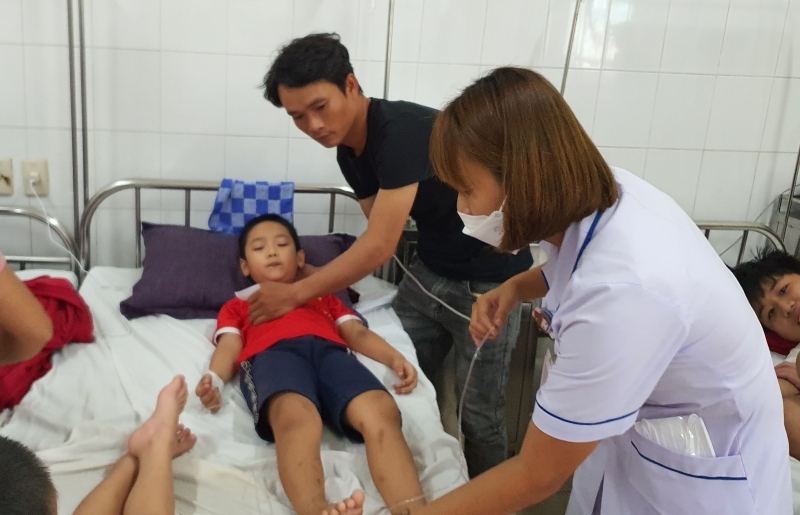 Bệnh nhân sốt xuất huyết nhập viện tăng cao ở Thừa Thiên Huế