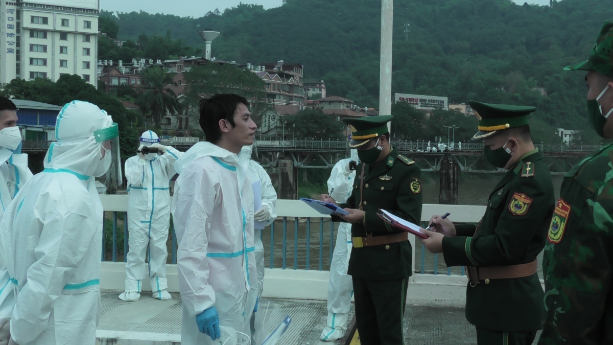 Lào Cai tiếp nhận 86 trường hợp vượt biên qua Trung Quốc, có đối tượng truy nã