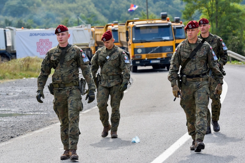 Serbia hối thúc NATO cho phép triển khai quân đội, cảnh sát đến Kosovo