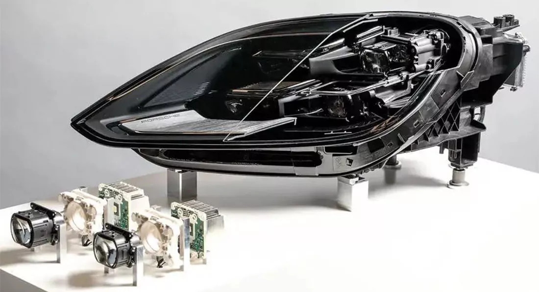 Khám phá đèn pha ma trận của Porsche với 16.000 bóng chi tiết