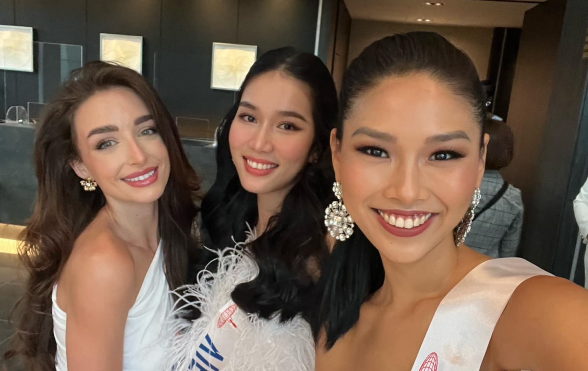 Á hậu Phương Anh đọ sắc xinh đẹp cùng các thí sinh Miss International 2022