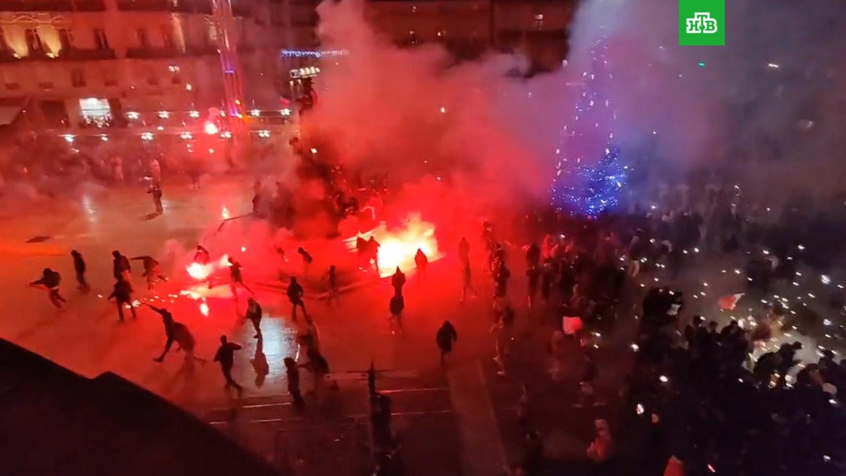 Bạo loạn nổ ra sau trận bán kết World Cup 2022 giữa Pháp và Morocco