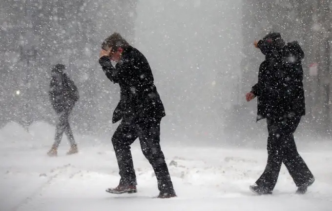 Vệ binh quốc gia Mỹ tới từng nhà ở Buffalo để kiểm tra do lo ngại có người chết do bão tuyết