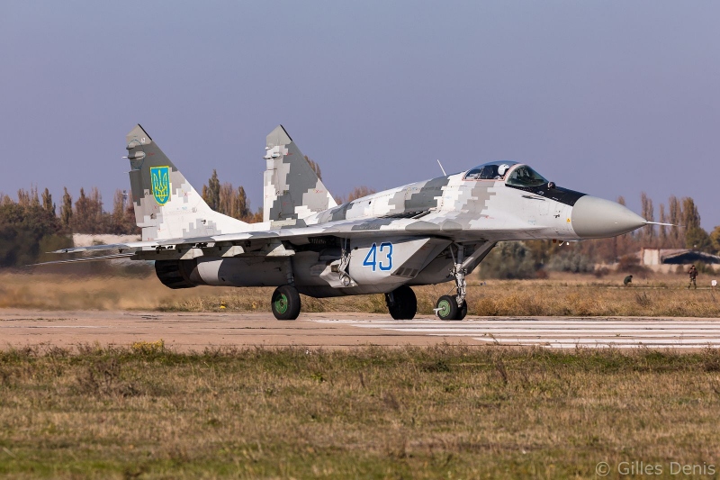 Phi công Ukraine tiết lộ những mối nguy hiểm trong cuộc không chiến với Nga