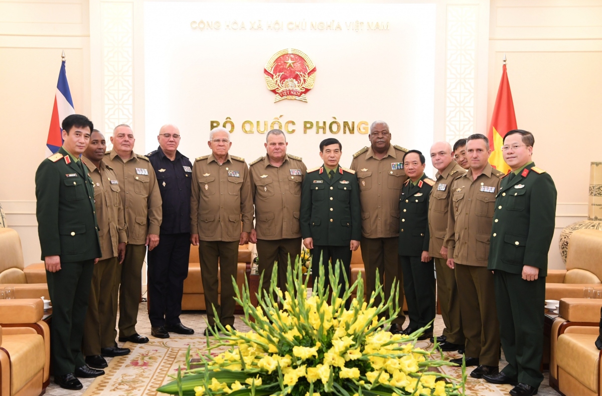 Thúc đẩy hợp tác quốc phòng Việt Nam-Cuba toàn diện hơn nữa