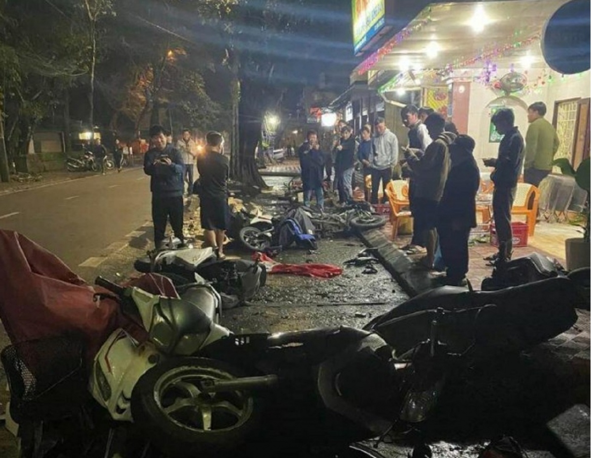 Ô tô đâm 8 xe máy ở Thừa Thiên Huế: Tài xế vi phạm nồng độ cồn